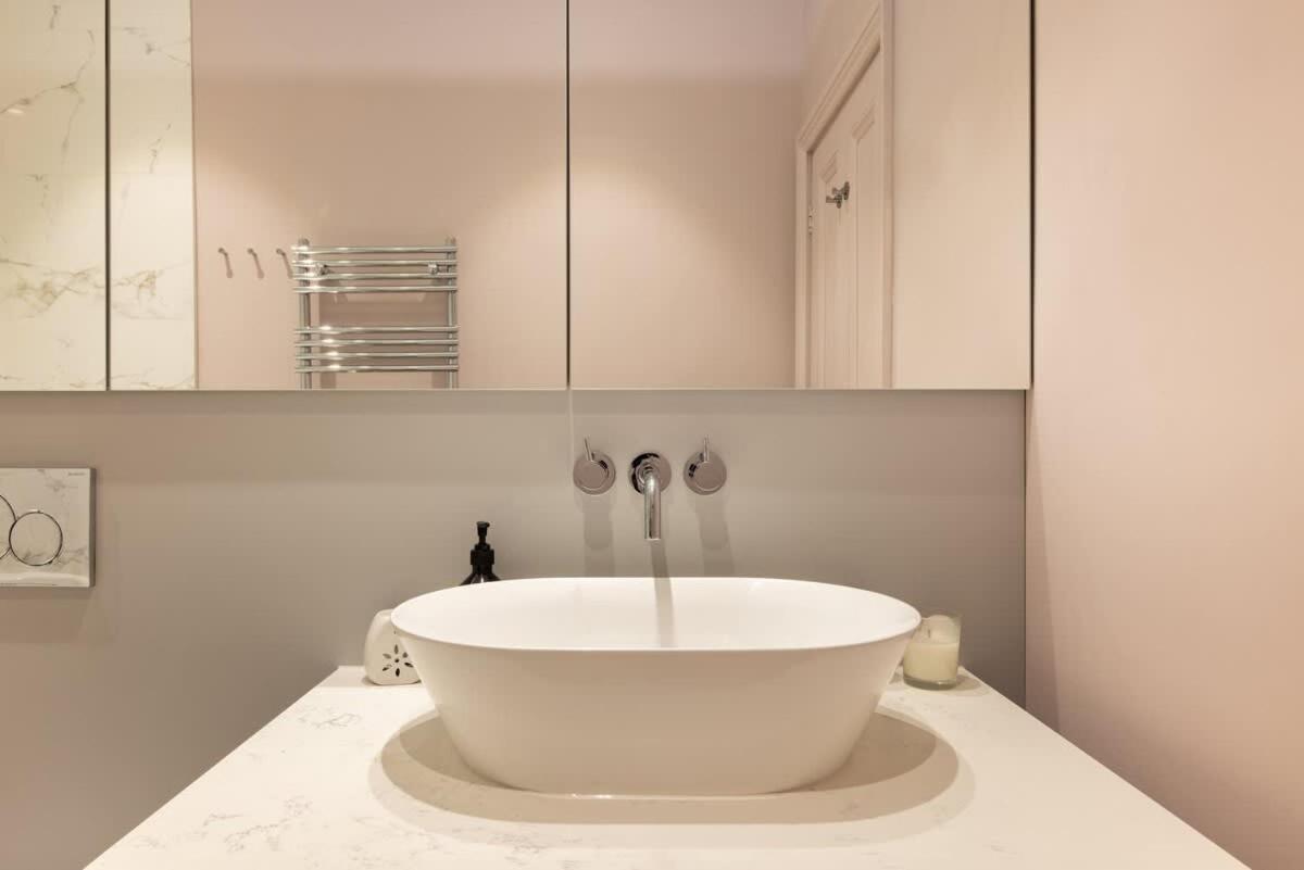 Stylish And Spacious 2 Bed Flat On Chelsea *