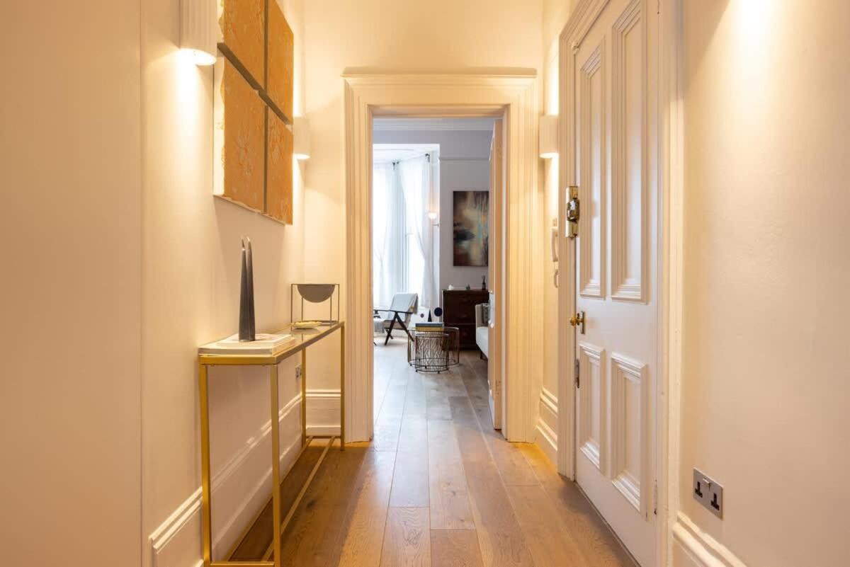 Stylish And Spacious 2 Bed Flat On Chelsea Ferienhaus *